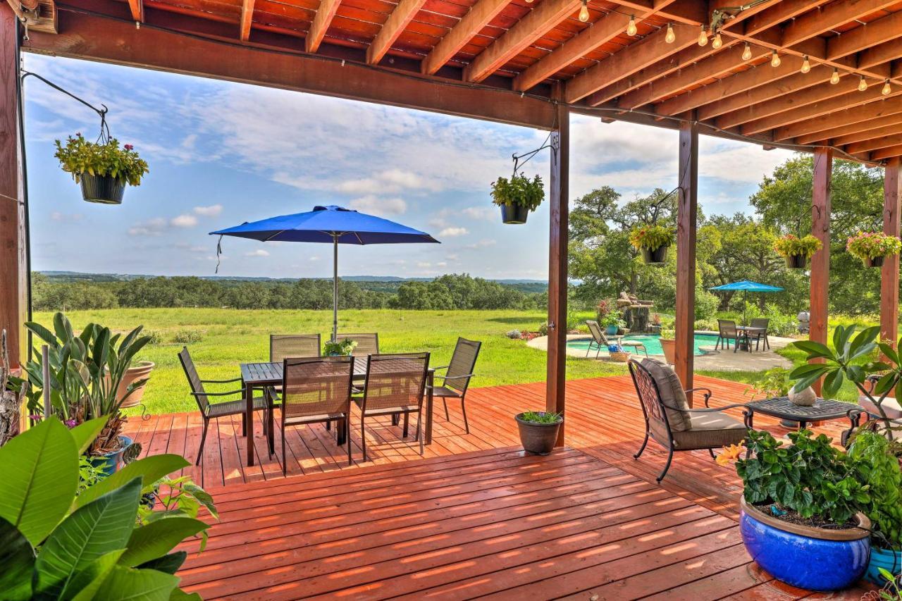 Cozy Spring Branch Cottage In Hill Country! Bagian luar foto